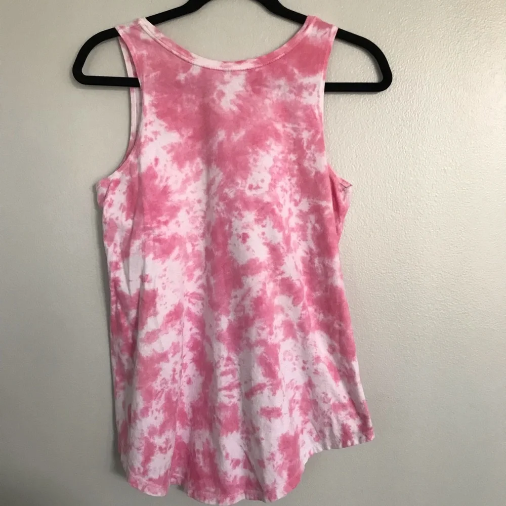 Simply Southern Turtle American Flag Tank - Picture 6 of 7